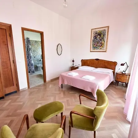 La Bottaia De' Roveri 3*